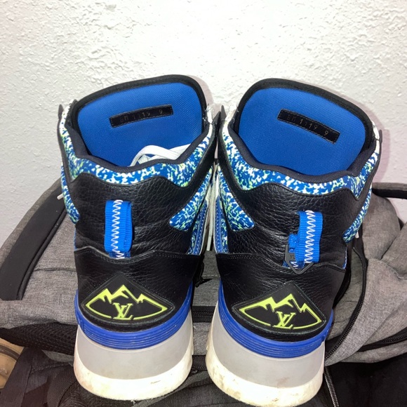 ED SHEERAN'S LOUIS VUITTON CALFSKIN HIKING ANKLE BOOTS size 10 - Picture 3 of 8